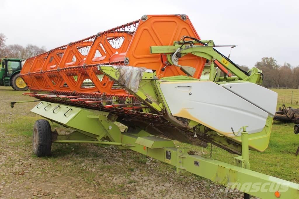 CLAAS Tucano 480 聯合收穫機