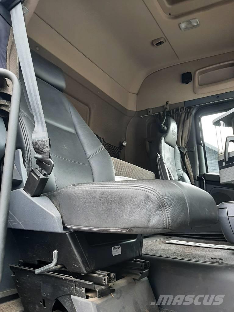 Scania R 730 商用底盤車