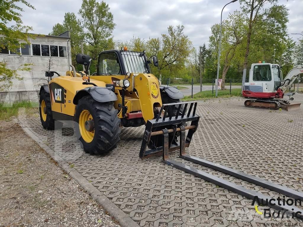 CAT TH407 AG 伸縮臂操作車