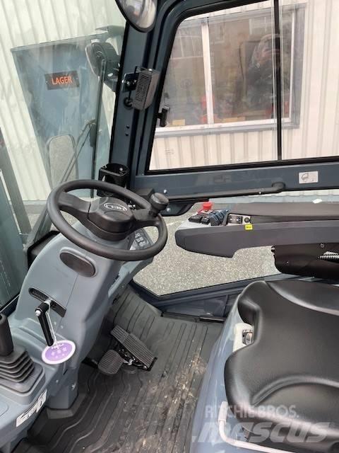 Heli CPD 35 電動堆高機