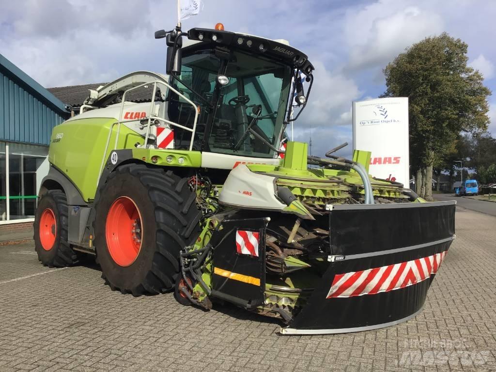 CLAAS Jaguar 960 4WD 聯合收穫機