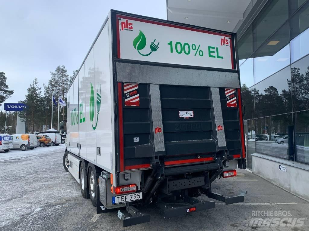 Volvo FM Electric 貨箱式卡車