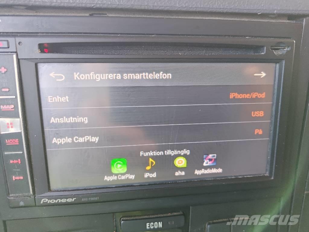 Scania P 400 吊鉤式起重車