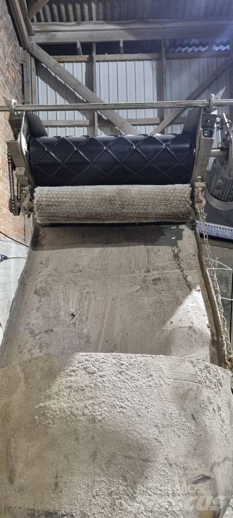  Water separator 廢棄物選別設備