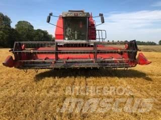 Massey Ferguson 36 聯合收穫機