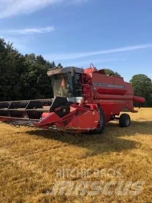 Massey Ferguson 36 聯合收穫機