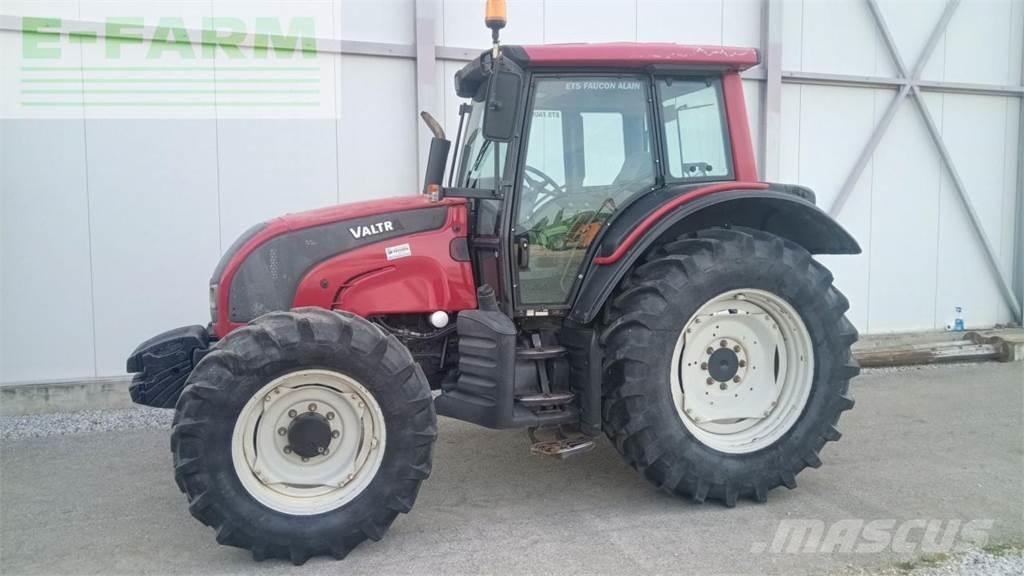 Valtra N101 PRO 曳引機