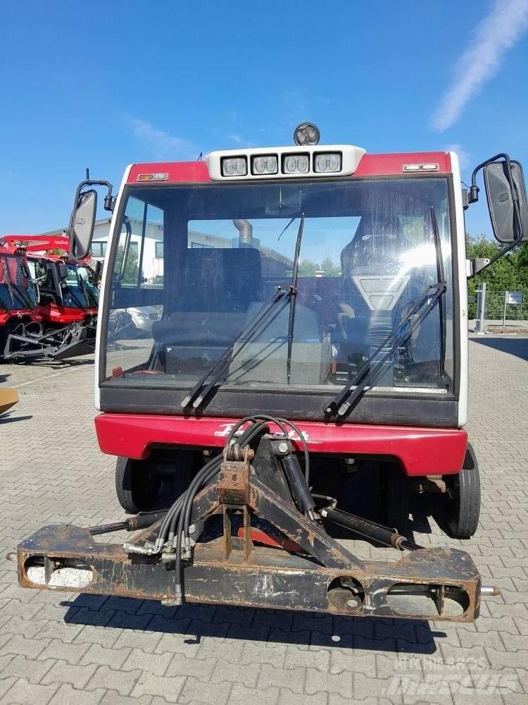 Prinoth T4S 鏟雪車