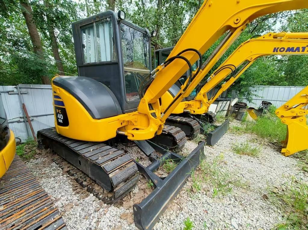 Komatsu PC 40 MR 小型挖土機/掘鑿機<7t(小型挖掘機)