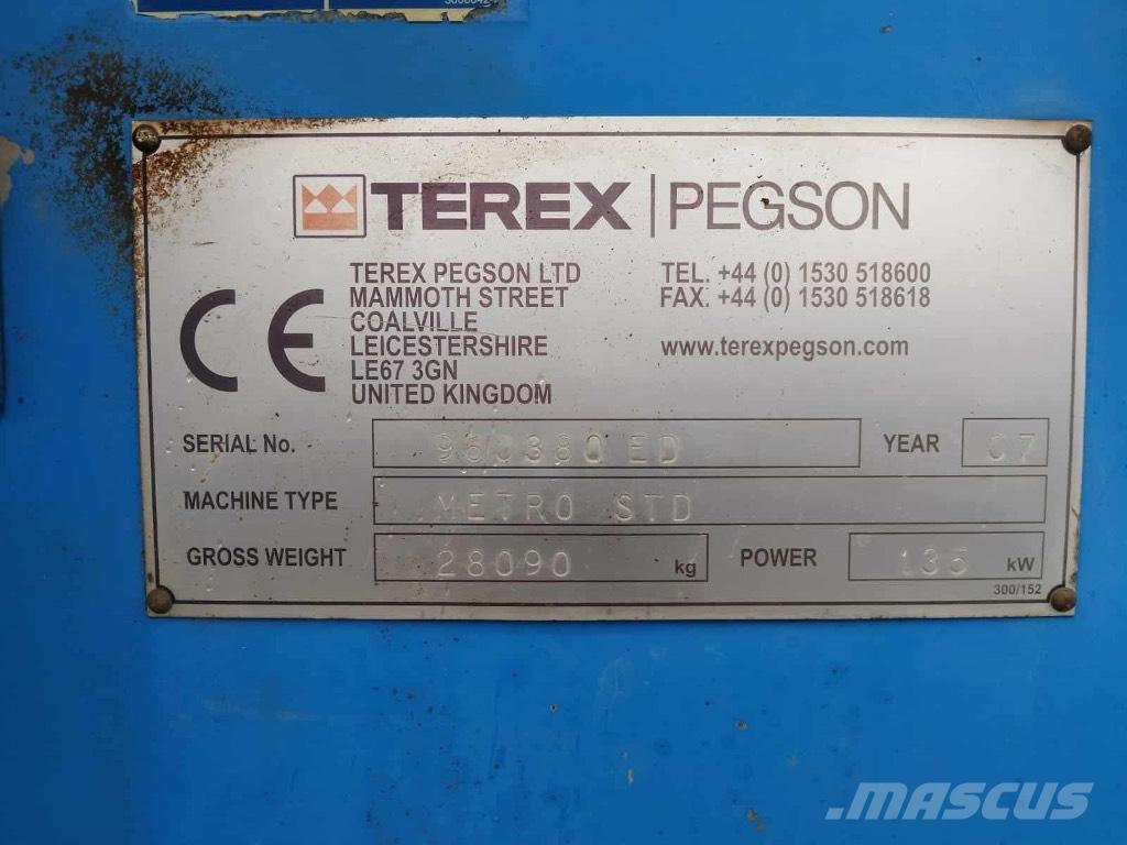 Terex Pegson 移動式壓碎機