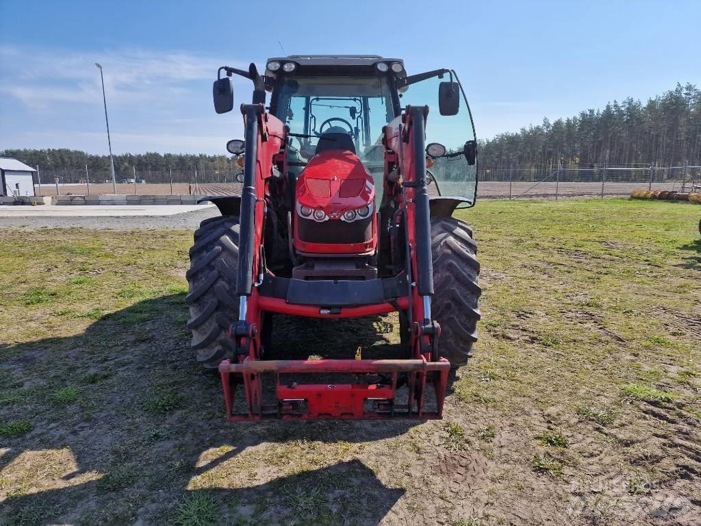 Massey Ferguson 5613 曳引機