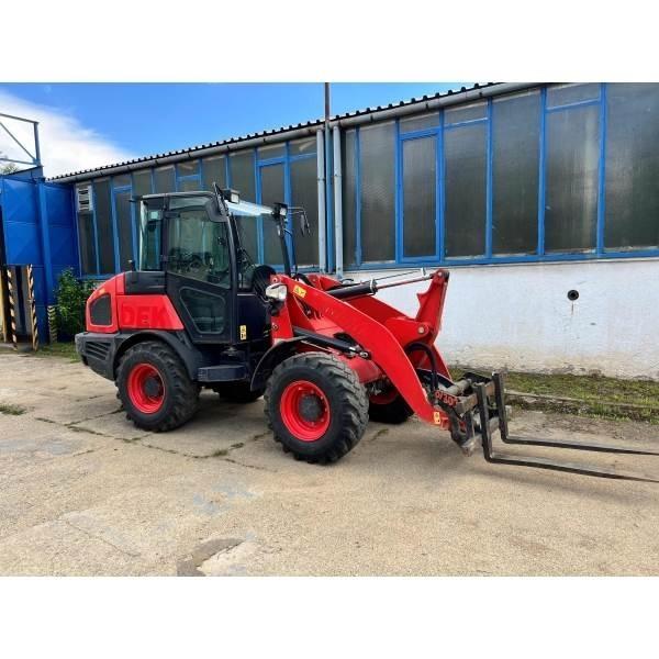 Kubota R082 輪胎式裝載機
