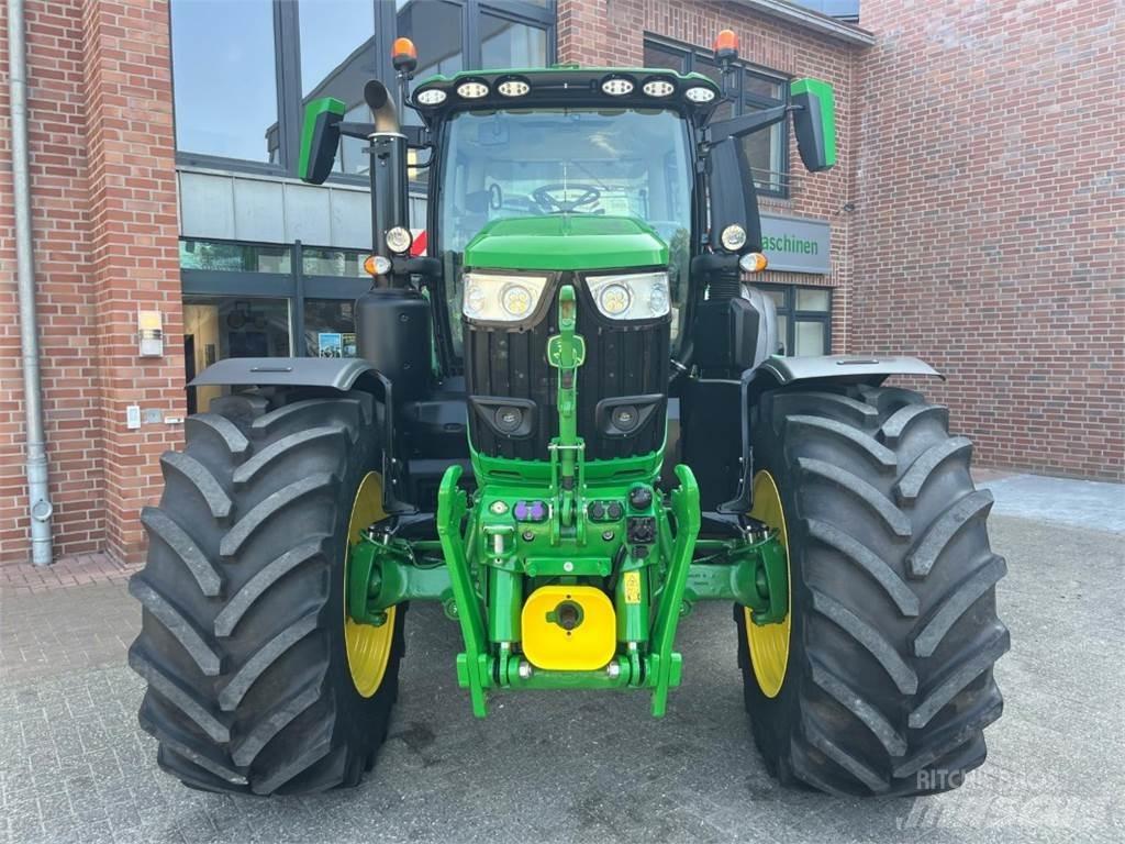 John Deere 6R250 曳引機