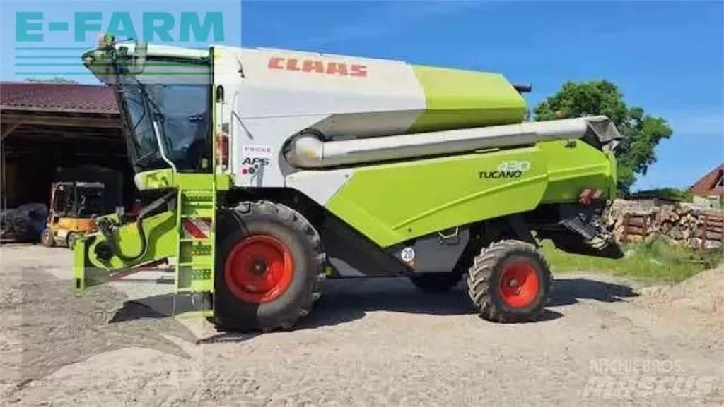 CLAAS tucano 430 聯合收穫機