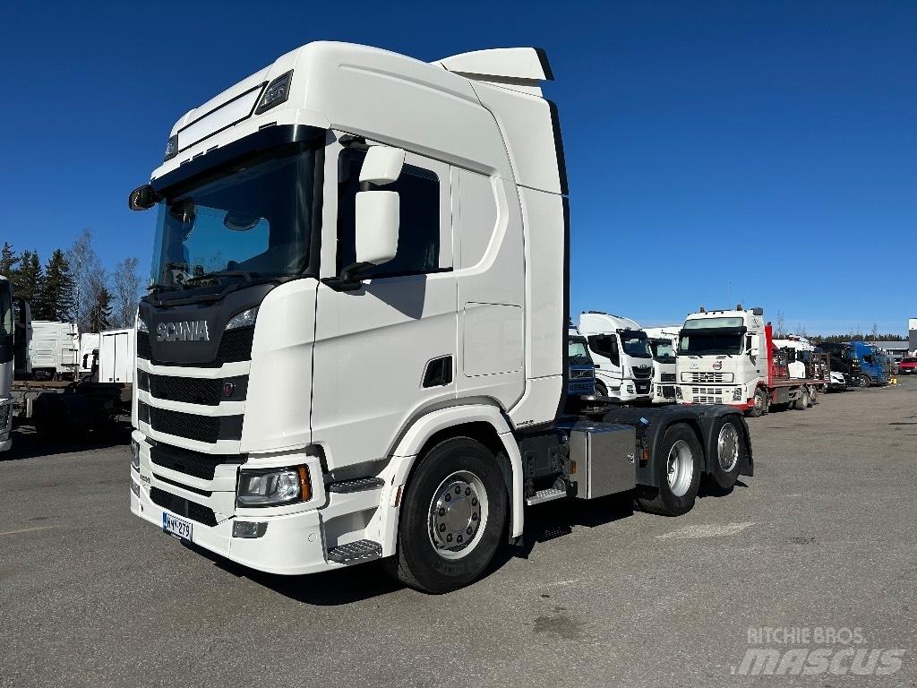 Scania R 500 6X2 曳引機組件