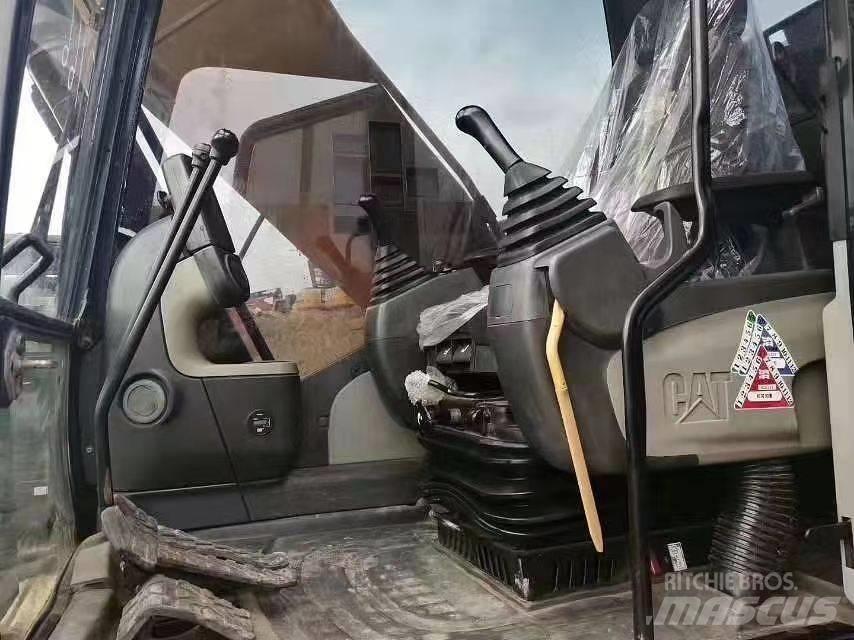 CAT 320 D 履帶式 挖土機/掘鑿機/挖掘機