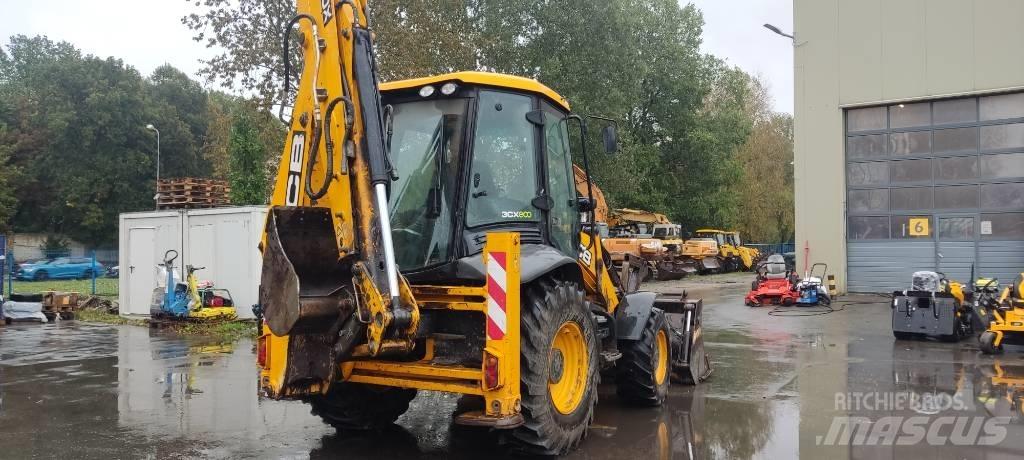 JCB 3 CX 反鏟裝載機