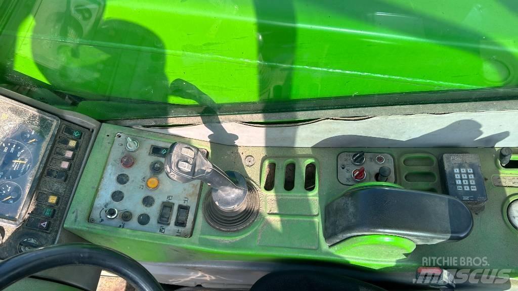 Merlo P36.7PLUS 伸縮臂操作車
