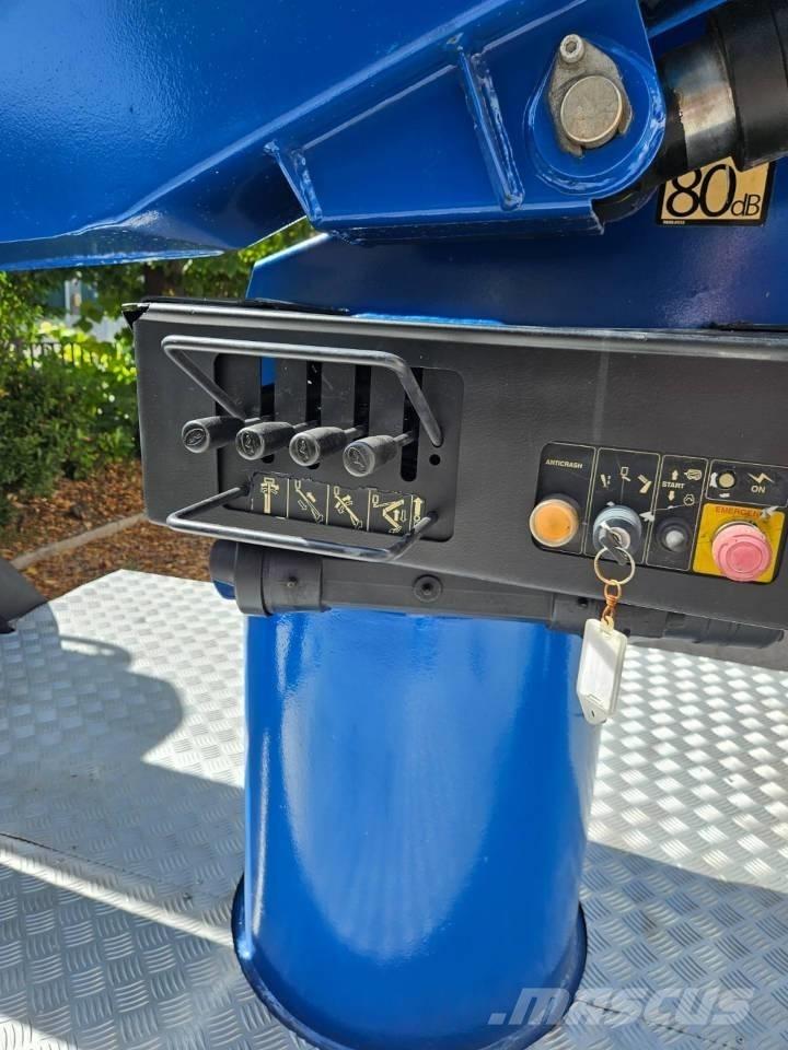 Socage DA 320 卡車裝載高空作業車