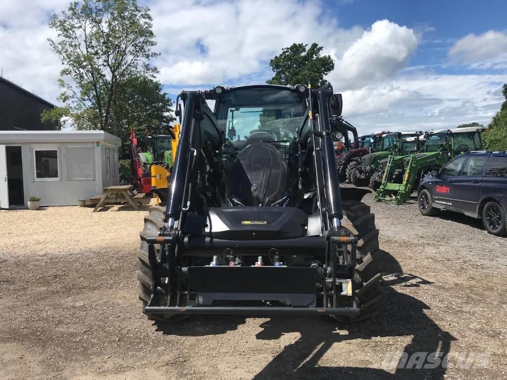 Valtra G 135 A 曳引機