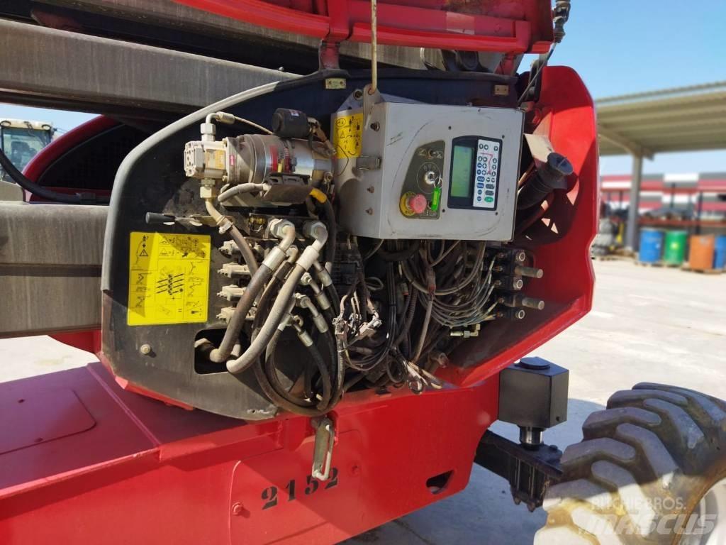 Manitou 180 ATJ 曲臂高空作業車