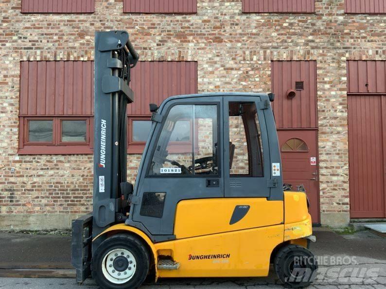 Jungheinrich EFG 550 電動堆高機