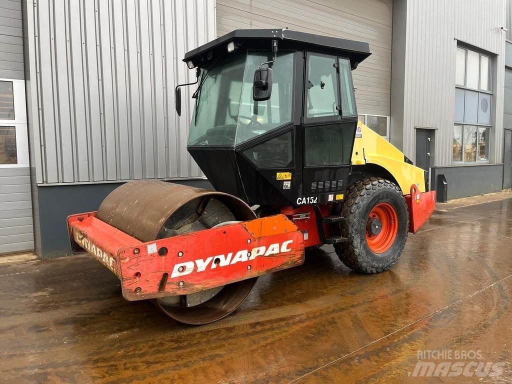 Dynapac CA152D 單輪滾壓機