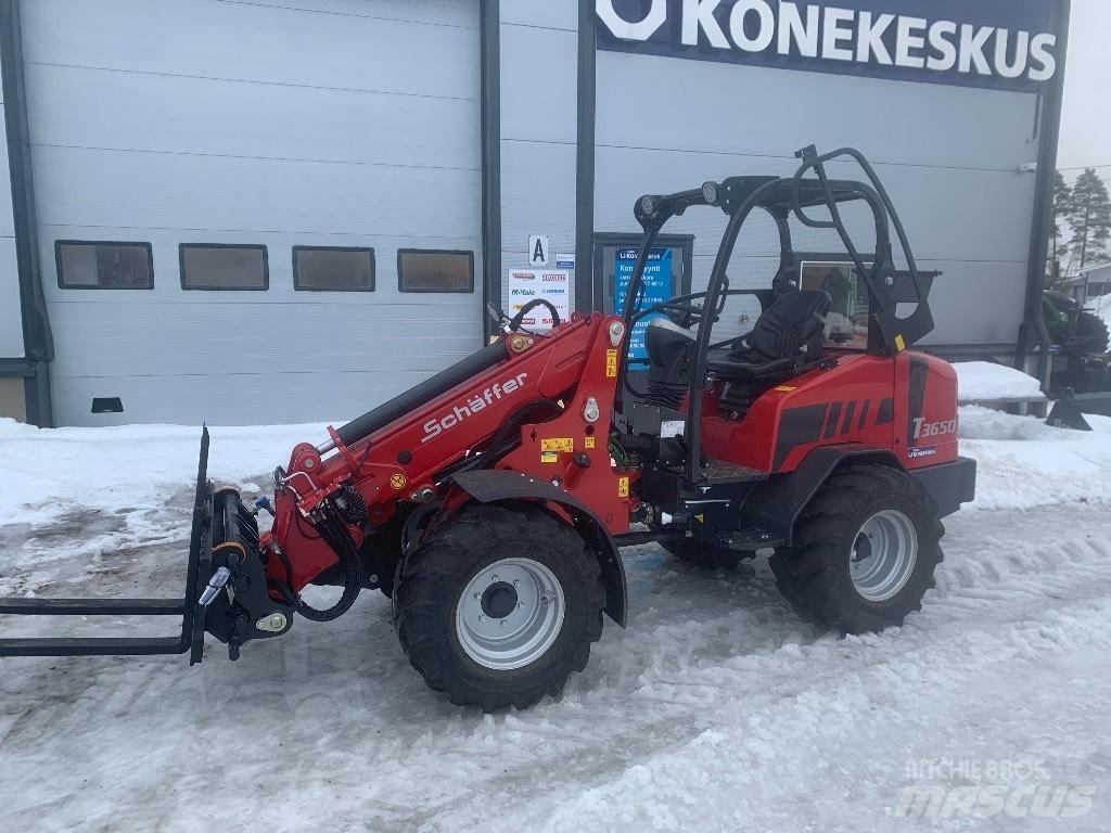 Schäffer 3650T 農業用伸縮臂裝載機