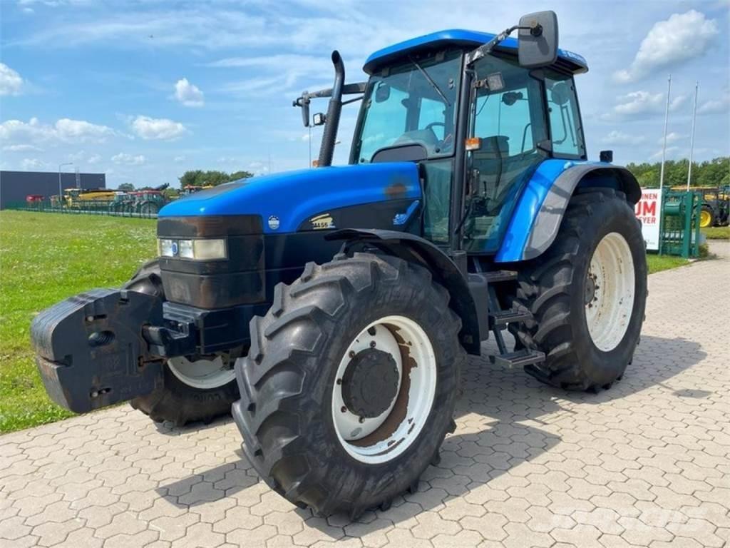 New Holland TM 155 曳引機