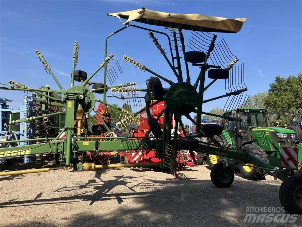 Krone Swadro 807 堆草機