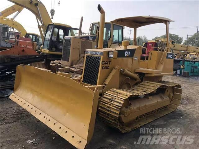 CAT D3C 履帶推土機