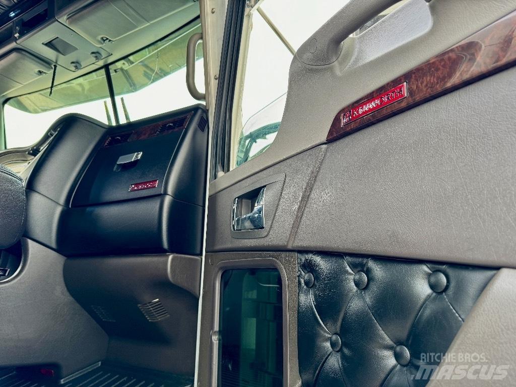 Kenworth T800 曳引機組件
