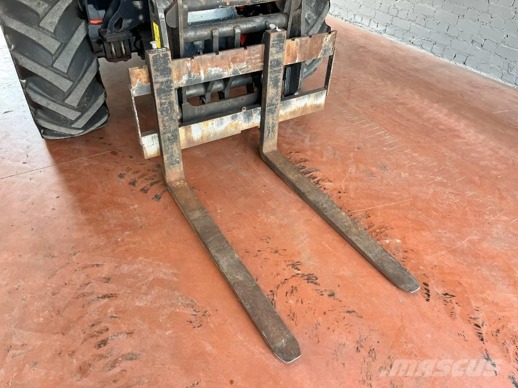 Bobcat TL 358+ AGRI 農業用伸縮臂裝載機