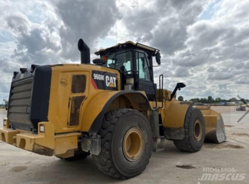 CAT 966 M 輪胎式裝載機