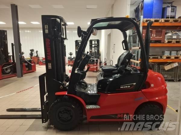 Manitou MI25D 越野車