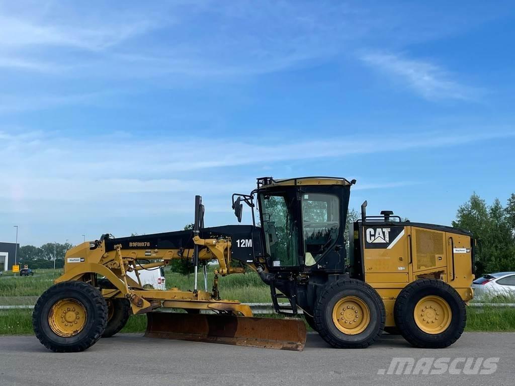 CAT 12M 平土機