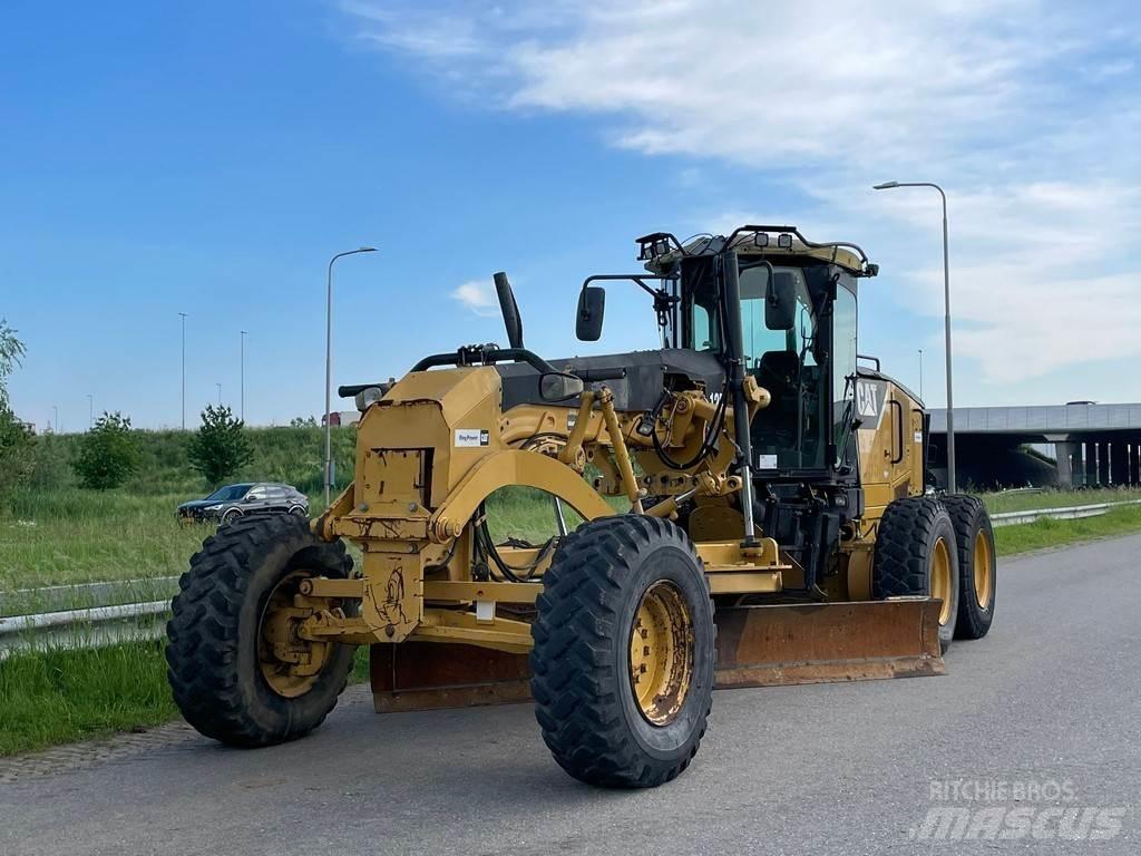 CAT 12M 平土機