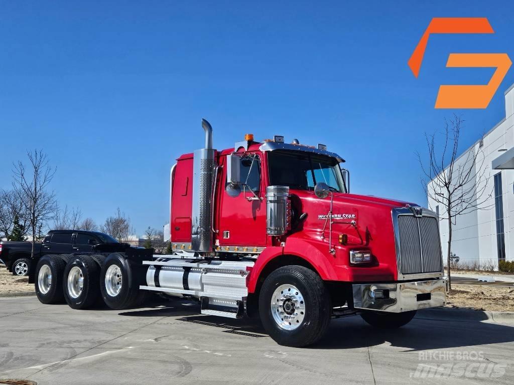 Western Star 4900 SB 曳引機組件
