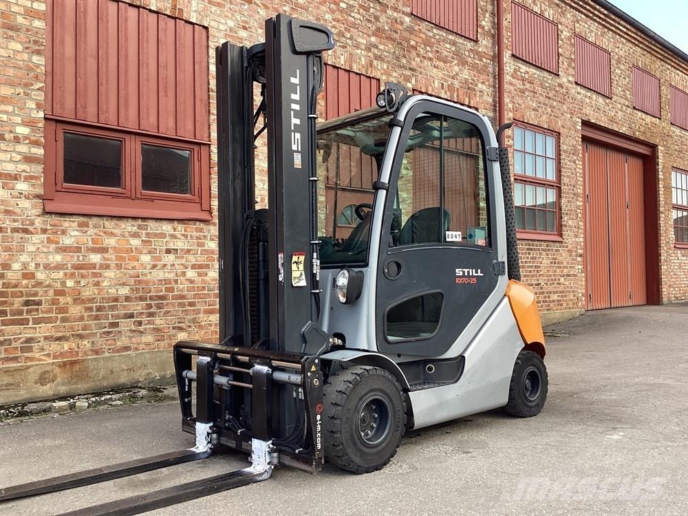 Still RX 70-25 柴油卡車
