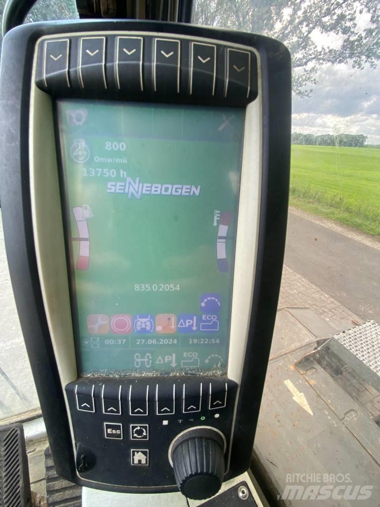 Sennebogen 835 廢棄物/工業用操作車