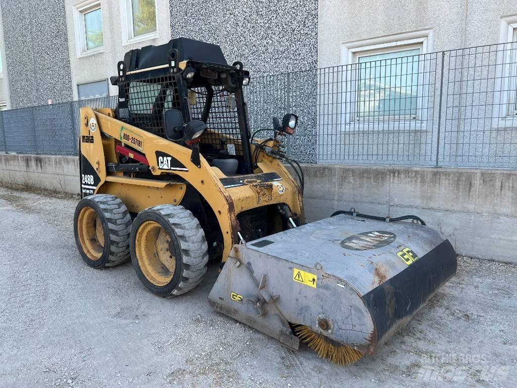 CAT 248 B HF-XPS 滑移轉向裝載機