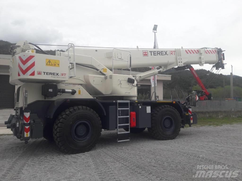 Terex TRT 70 越野起重機