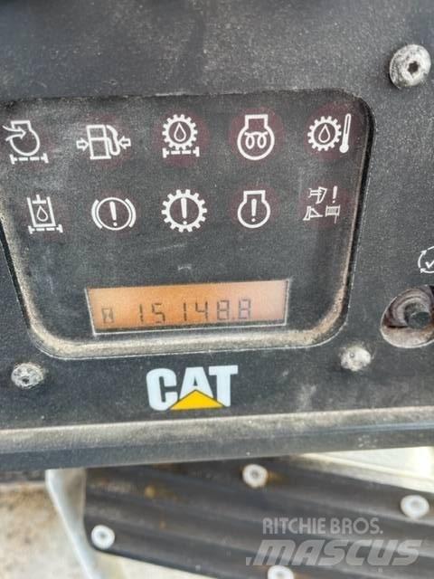CAT D 6 T LGP 履帶推土機