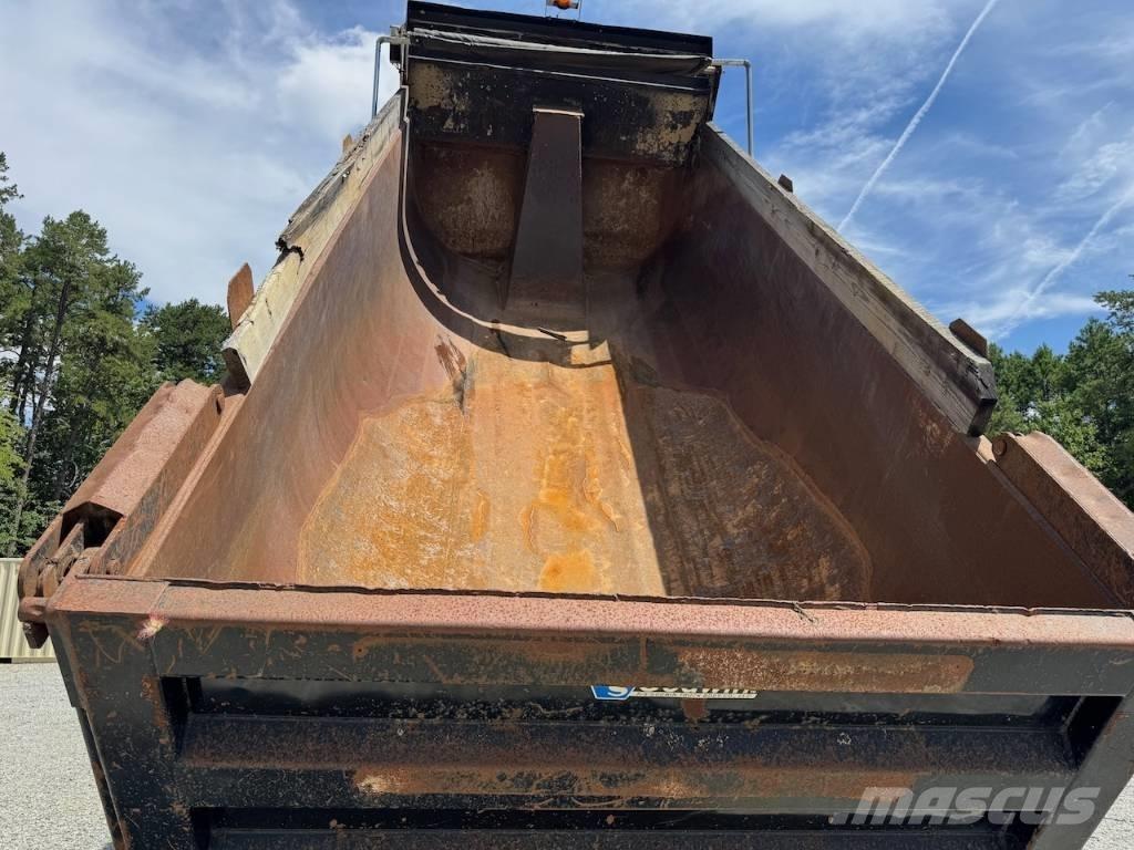 Freightliner 114 SD 傾卸式卡車