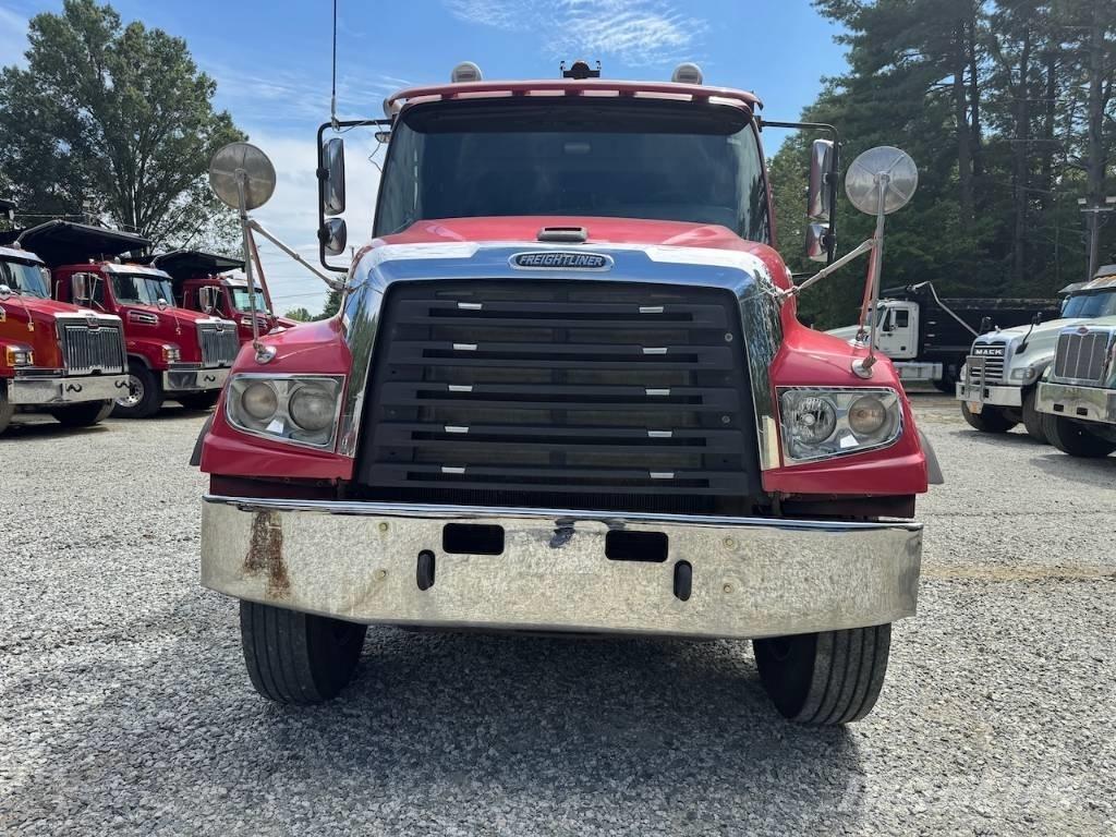 Freightliner 114 SD 傾卸式卡車