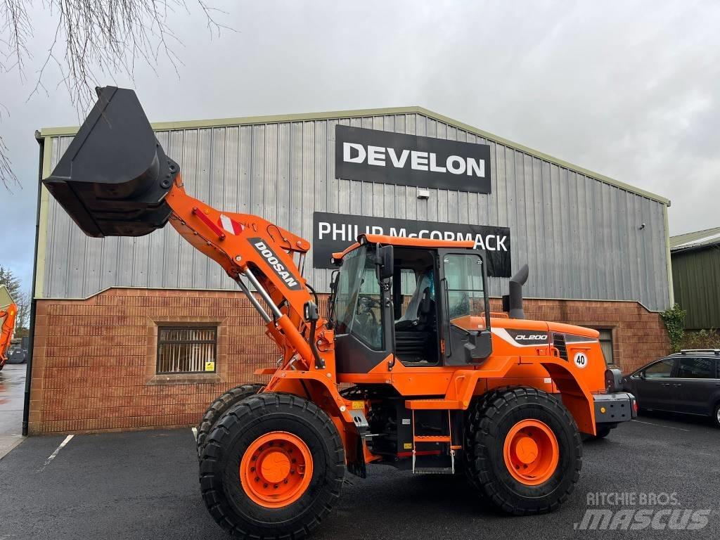 Doosan DL200-5 輪胎式裝載機