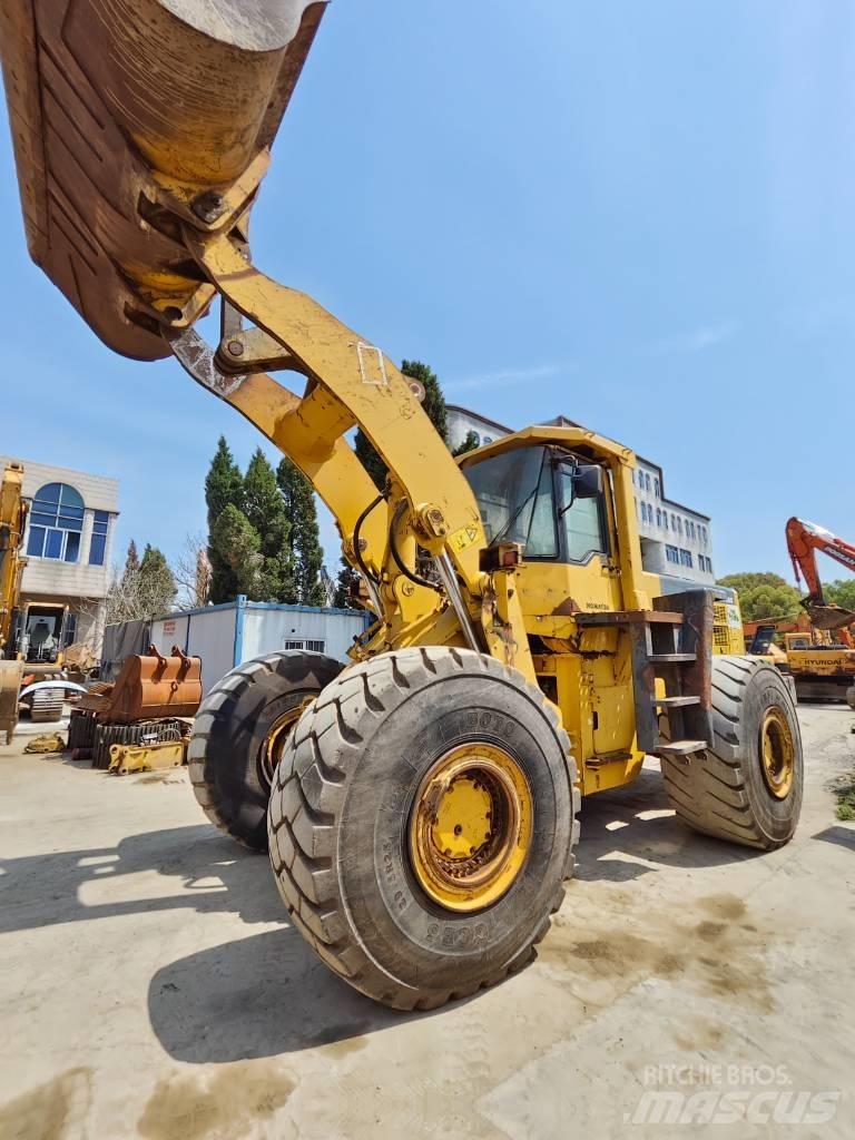 Komatsu WA 500 輪胎式裝載機