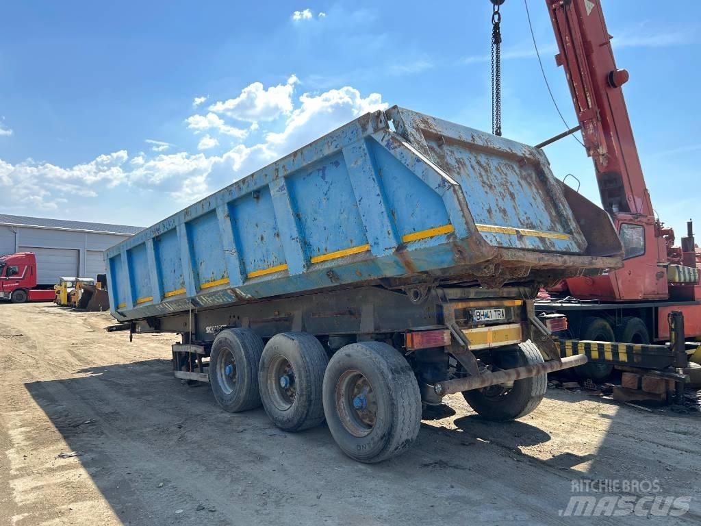 Schmitz SKI 24 傾卸式半拖車