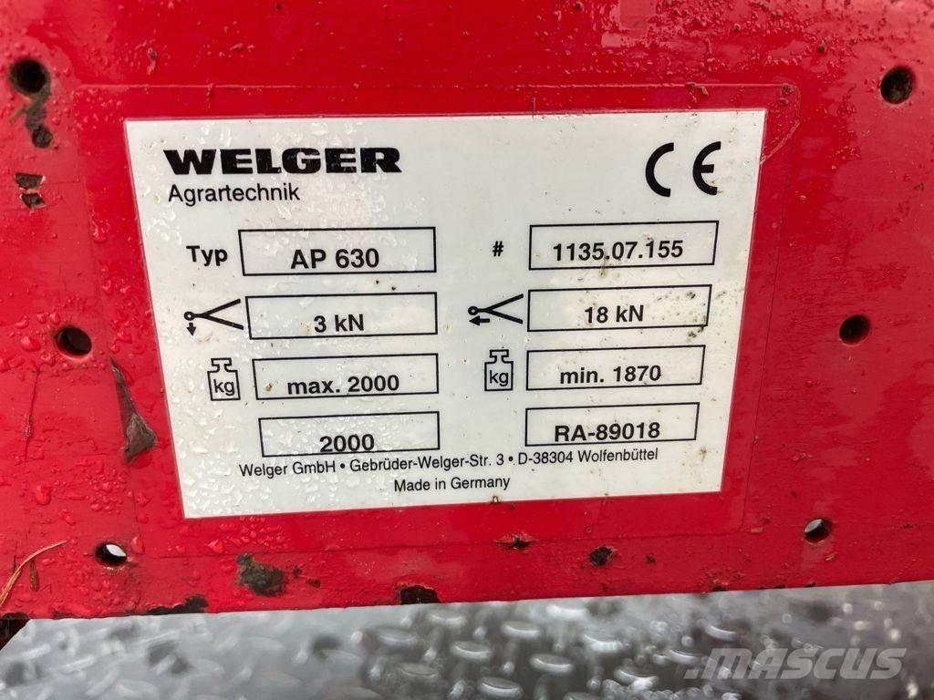 Welger AP 630 方形打捆機