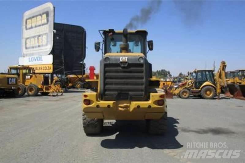 CAT 930K 輪胎式裝載機